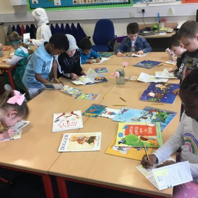 Y2 Book Tasting